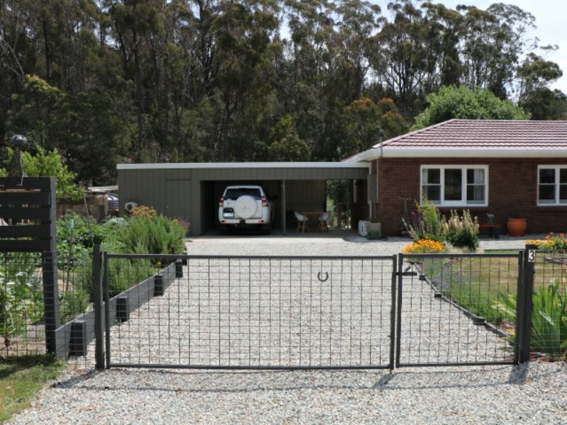 3 Brooks Road, St Helens TAS 7216