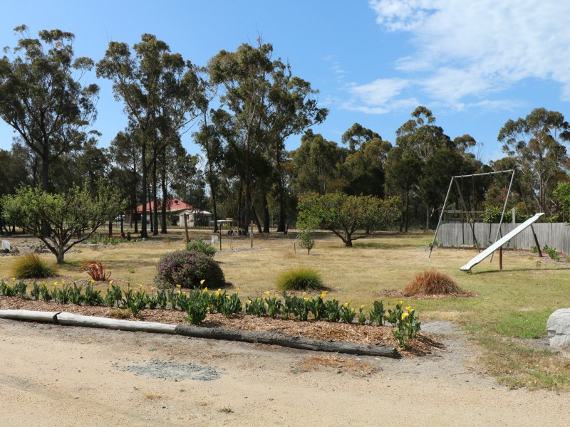 70 Riverview Road, Scamander TAS 7215