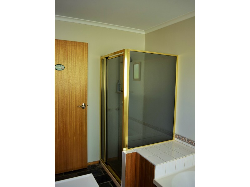 16 Cherrywood Drive, Scamander TAS 7215