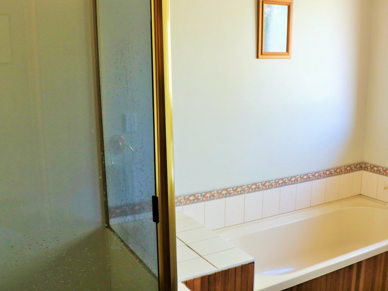 16 Cherrywood Drive, Scamander TAS 7215