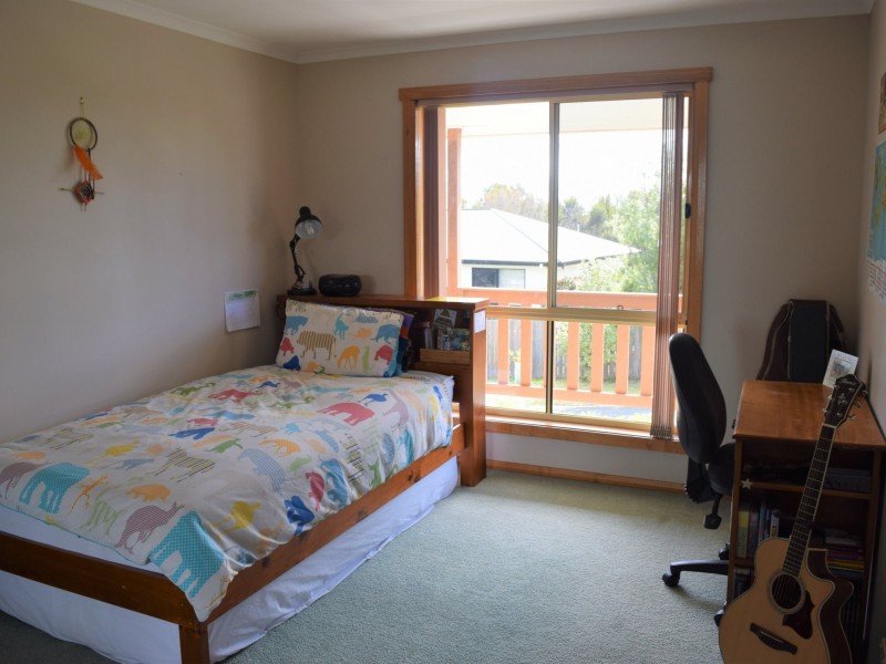 16 Cherrywood Drive, Scamander TAS 7215