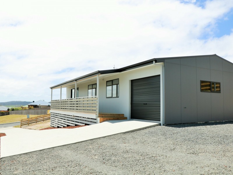 13 Susan Court, St Helens TAS 7216