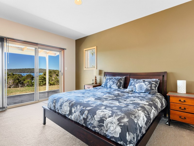 2/484 Binalong Bay Road, St Helens TAS 7216