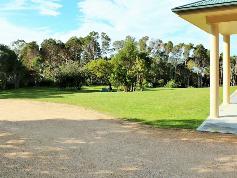 2/484 Binalong Bay Road, St Helens TAS 7216