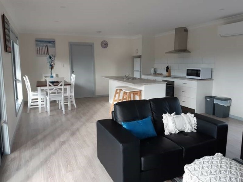 Unit 2/4 View Street, St Helens TAS 7216
