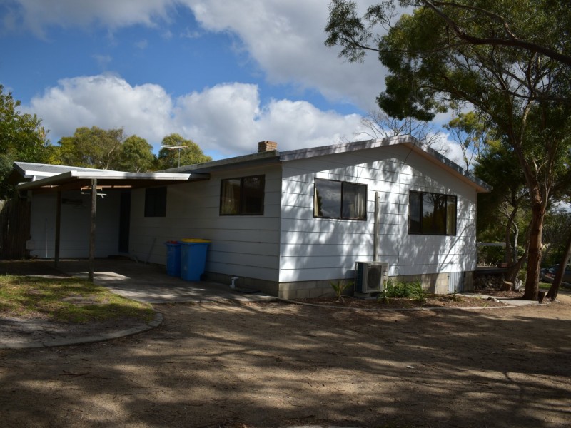 12 Pacific Drive, Binalong Bay TAS 7216