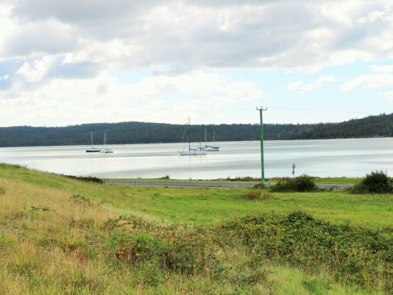 207 Binalong Bay Road, St Helens TAS 7216