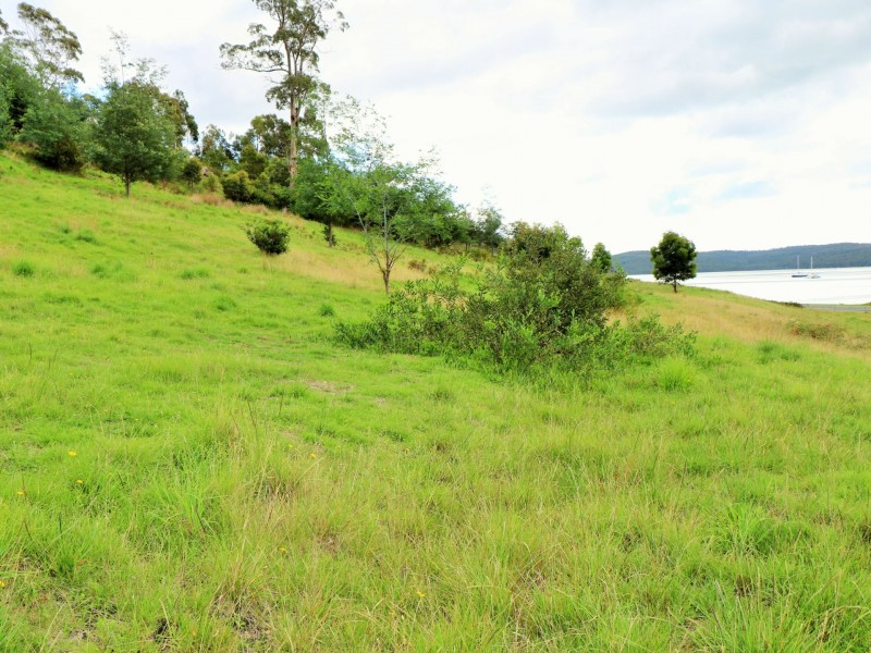 207 Binalong Bay Road, St Helens TAS 7216