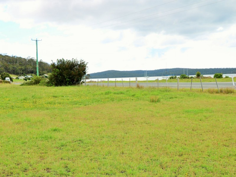207 Binalong Bay Road, St Helens TAS 7216