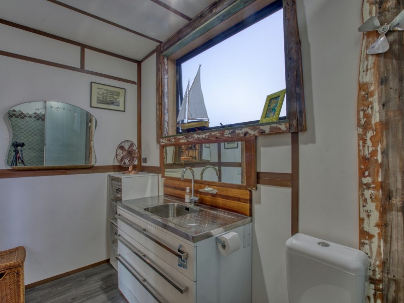 114 Gardens Road, Binalong Bay TAS 7216