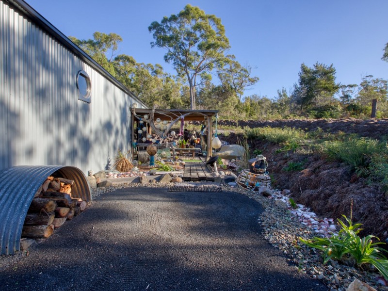 114 Gardens Road, Binalong Bay TAS 7216