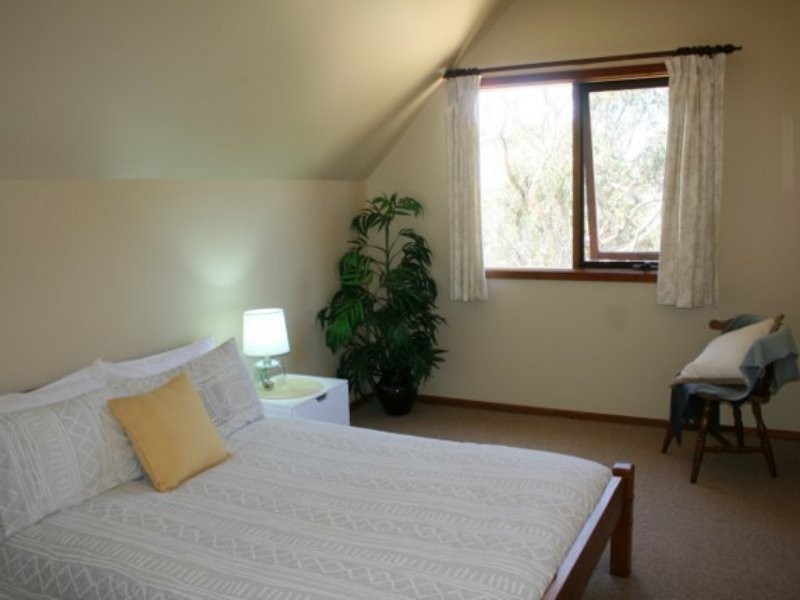 24173 Tasman Highway, Beaumaris TAS 7215