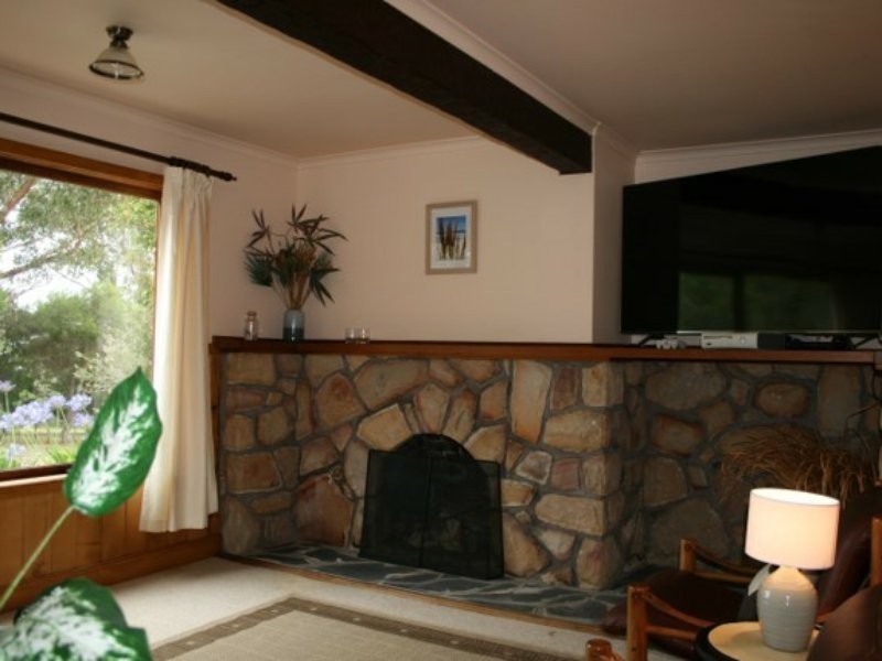 24173 Tasman Highway, Beaumaris TAS 7215