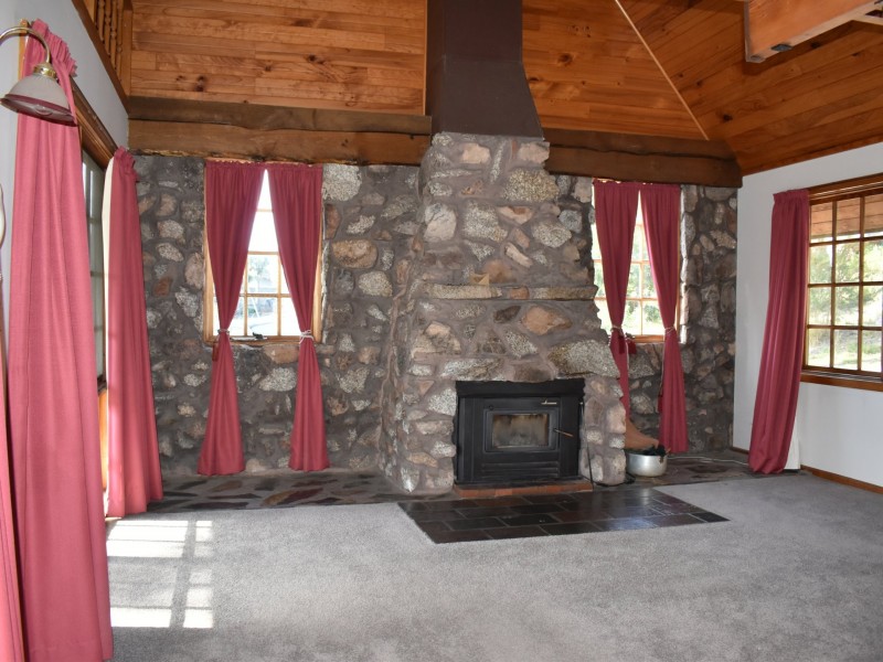 1 Coffey Drive, Binalong Bay TAS 7216