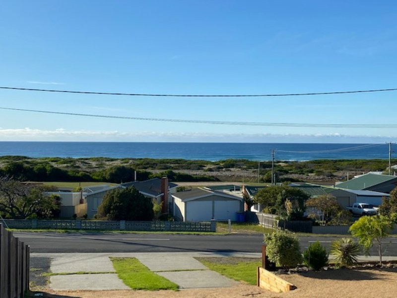 124 Scamander Avenue, Scamander TAS 7215