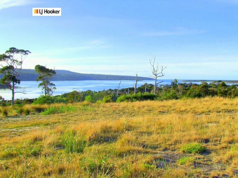 44 Kiama Parade, Akaroa TAS 7216