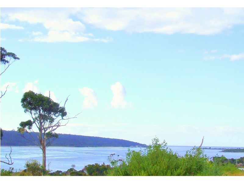 44 Kiama Parade, Akaroa TAS 7216