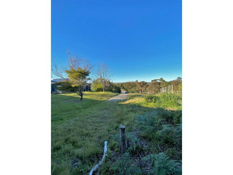25 Bayvista Rise, St Helens TAS 7216