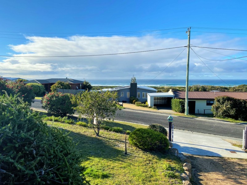 7 Targett Street, Scamander TAS 7215