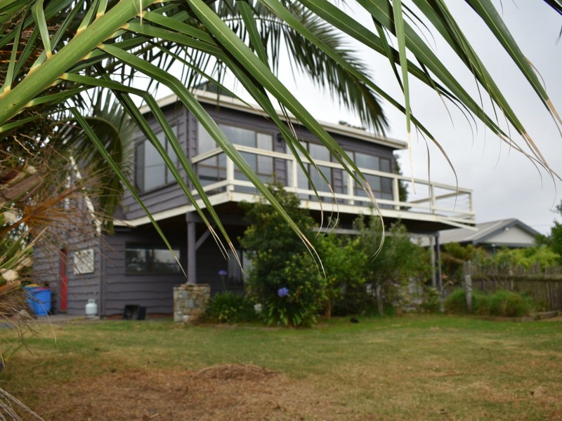 11 Sunbeam Crescent, Beaumaris TAS 7215