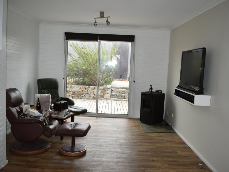 11 Sunbeam Crescent, Beaumaris TAS 7215