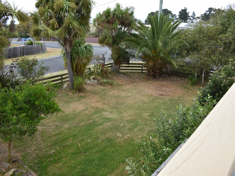 11 Sunbeam Crescent, Beaumaris TAS 7215