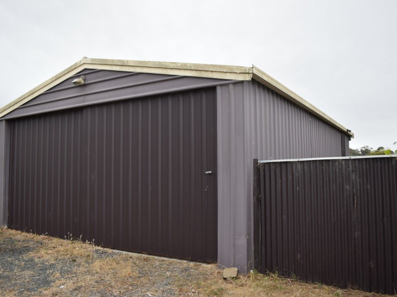 11 Sunbeam Crescent, Beaumaris TAS 7215