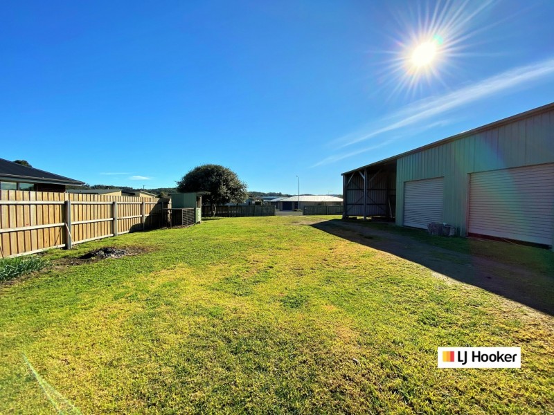 11 Heather Place, St Helens TAS 7216