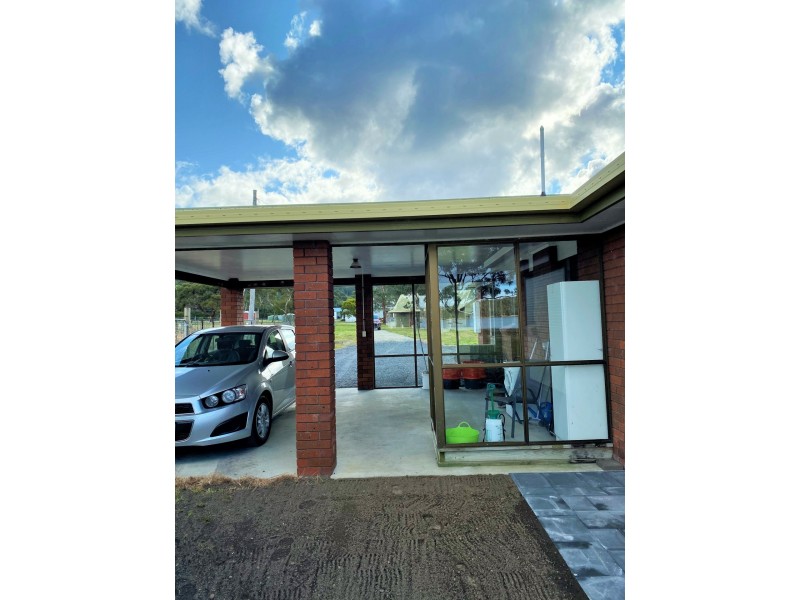 32 Sunshine Court, St Helens TAS 7216