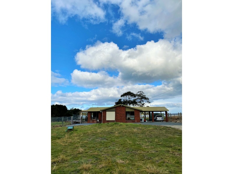 32 Sunshine Court, St Helens TAS 7216
