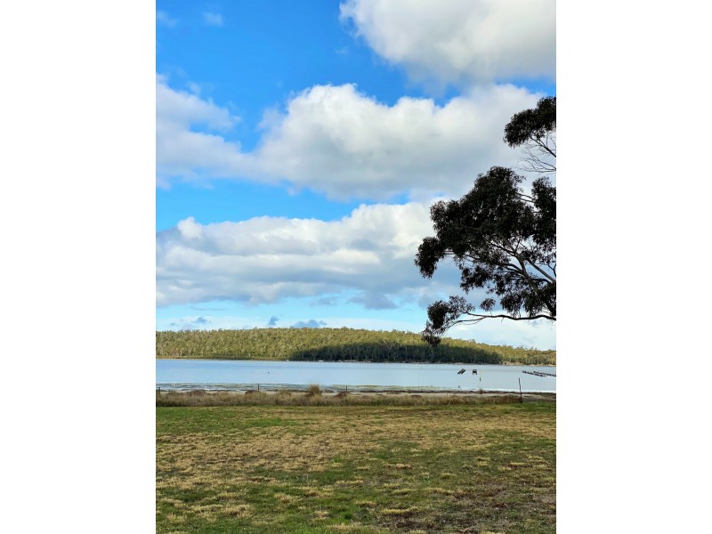 32 Sunshine Court, St Helens TAS 7216