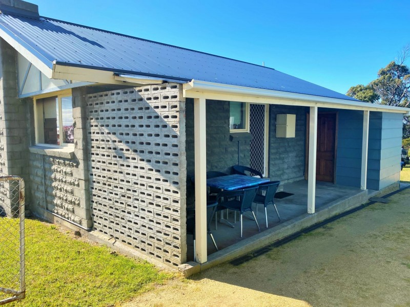 5 Hilltop Drive, Binalong Bay TAS 7216
