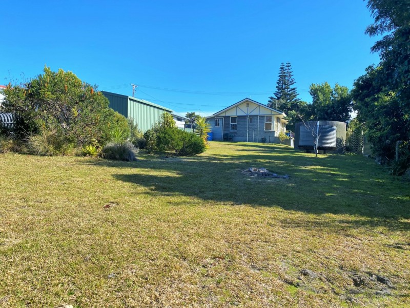 5 Hilltop Drive, Binalong Bay TAS 7216