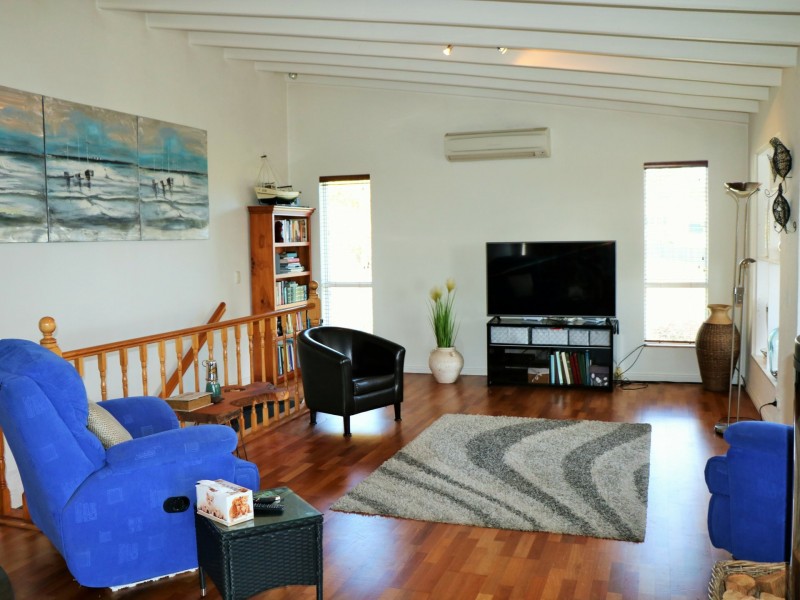 16 Beven Heights, Binalong Bay TAS 7216