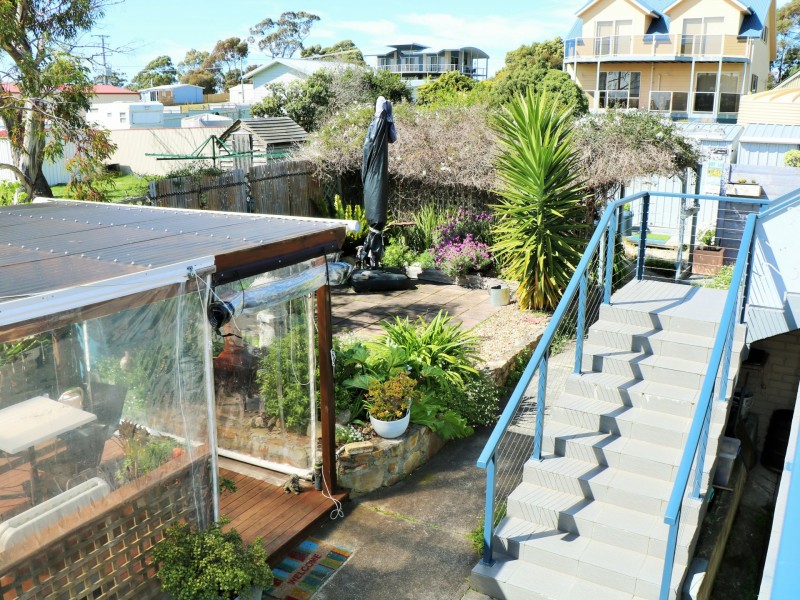 16 Beven Heights, Binalong Bay TAS 7216