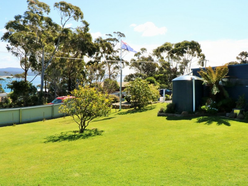 16 Beven Heights, Binalong Bay TAS 7216