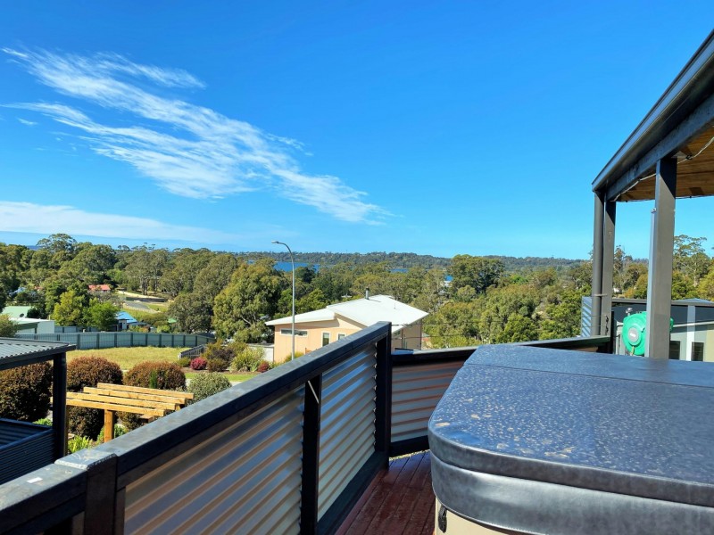 12 Bayvista Rise, St Helens TAS 7216