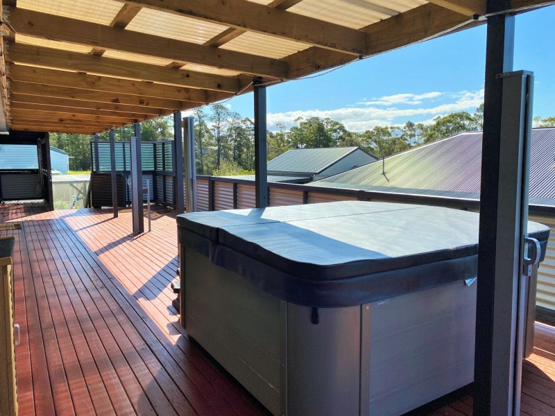 12 Bayvista Rise, St Helens TAS 7216