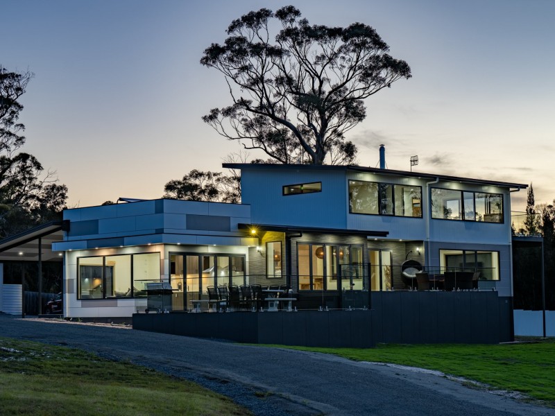 31 Coffey Drive, Binalong Bay TAS 7216