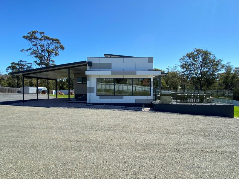 31 Coffey Drive, Binalong Bay TAS 7216