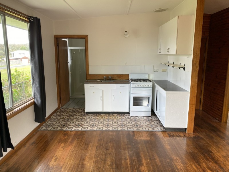5A Halcyon Grove, St Helens TAS 7216