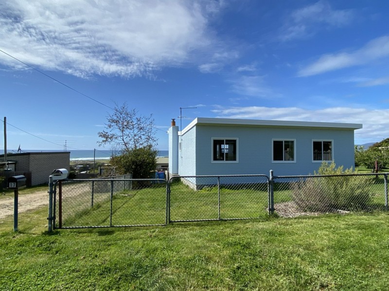 19 Pringle Street, Scamander TAS 7215
