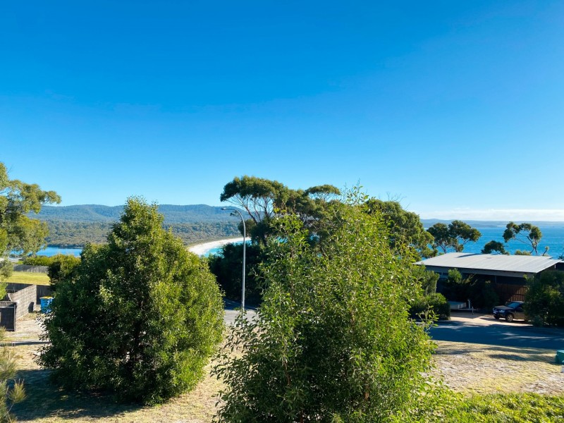 34 Highcrest Avenue, Binalong Bay TAS 7216