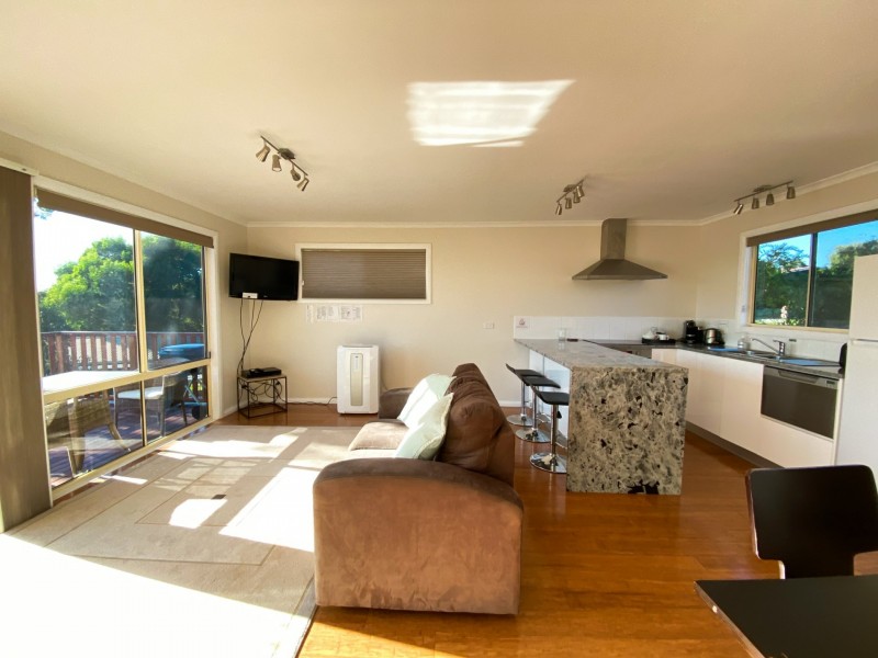 34 Highcrest Avenue, Binalong Bay TAS 7216