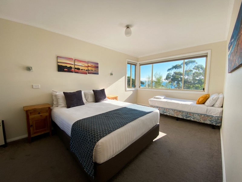 34 Highcrest Avenue, Binalong Bay TAS 7216