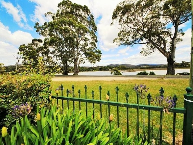28 Medeas Cove Esplanade, St Helens TAS 7216
