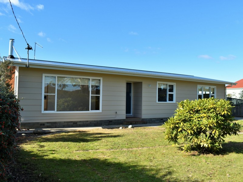 28 Medeas Cove Esplanade, St Helens TAS 7216