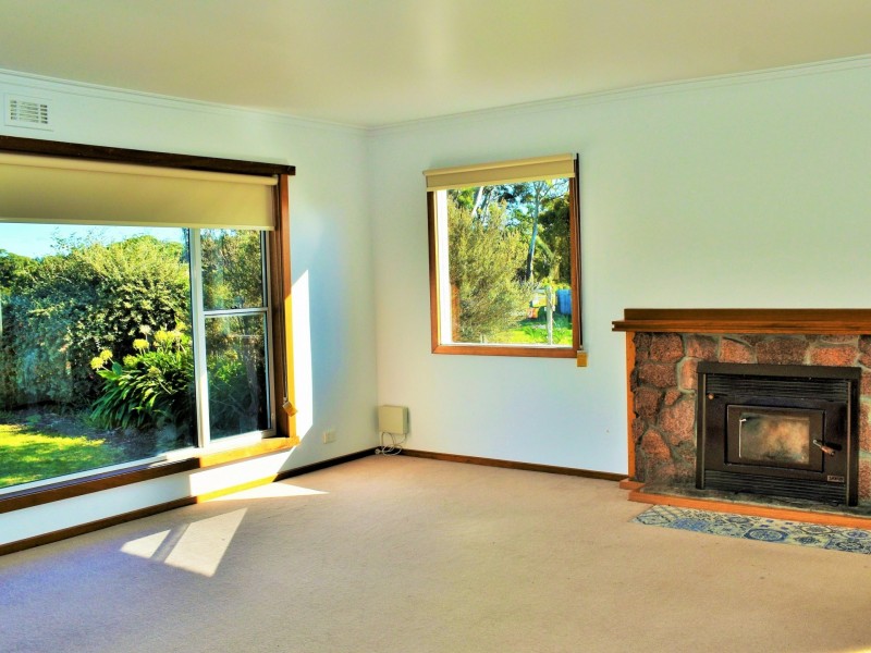 28 Medeas Cove Esplanade, St Helens TAS 7216
