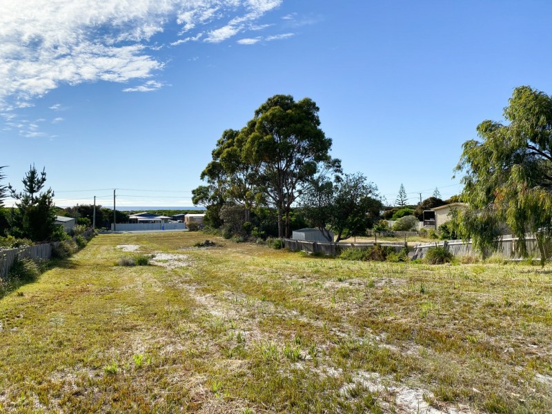 34 Scamander Avenue, Scamander TAS 7215