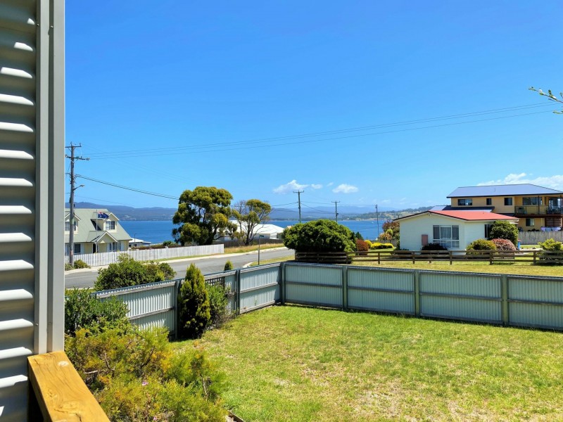 12 Akaroa Avenue, Akaroa TAS 7216